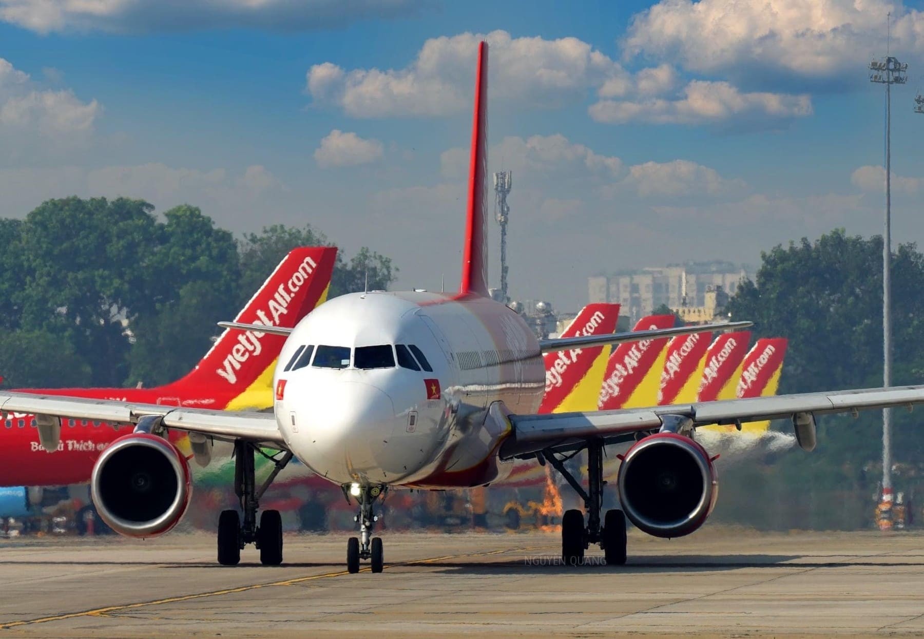 doi-tau-bay-vietjet-1648115208.jpg