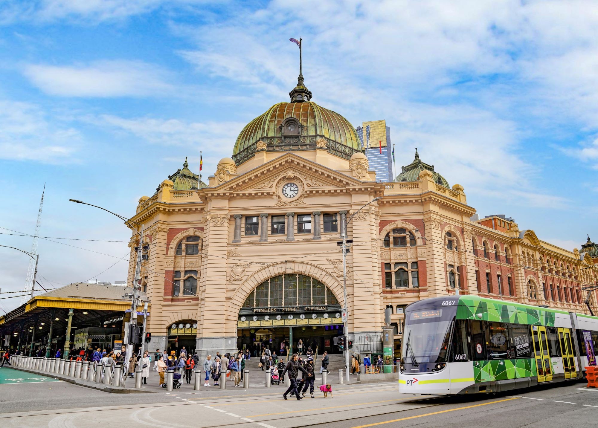 melbourne-1688461792.jpg