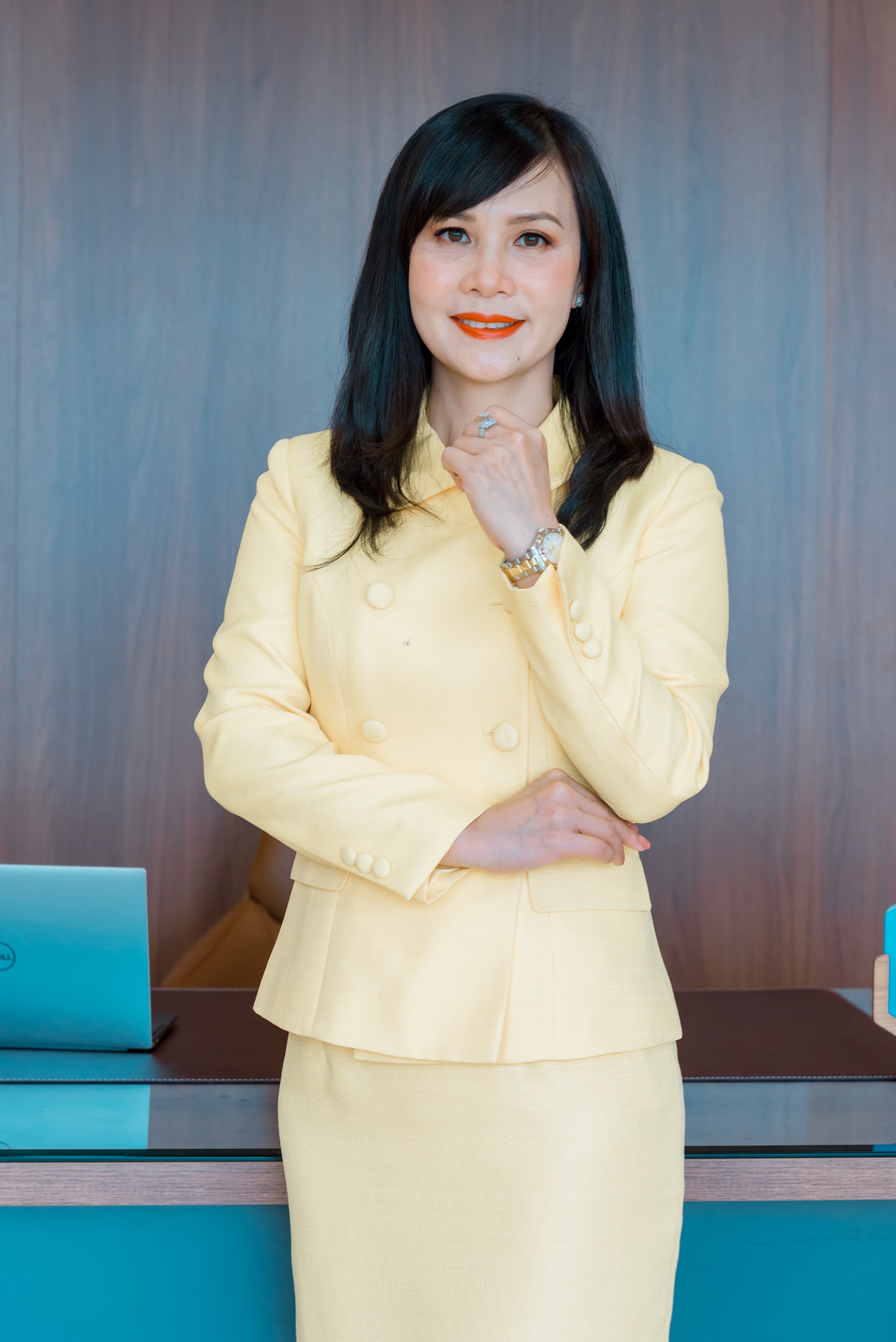 hinh-4-ba-tran-tuan-anh-tgd-vietbank-1692001214.JPG