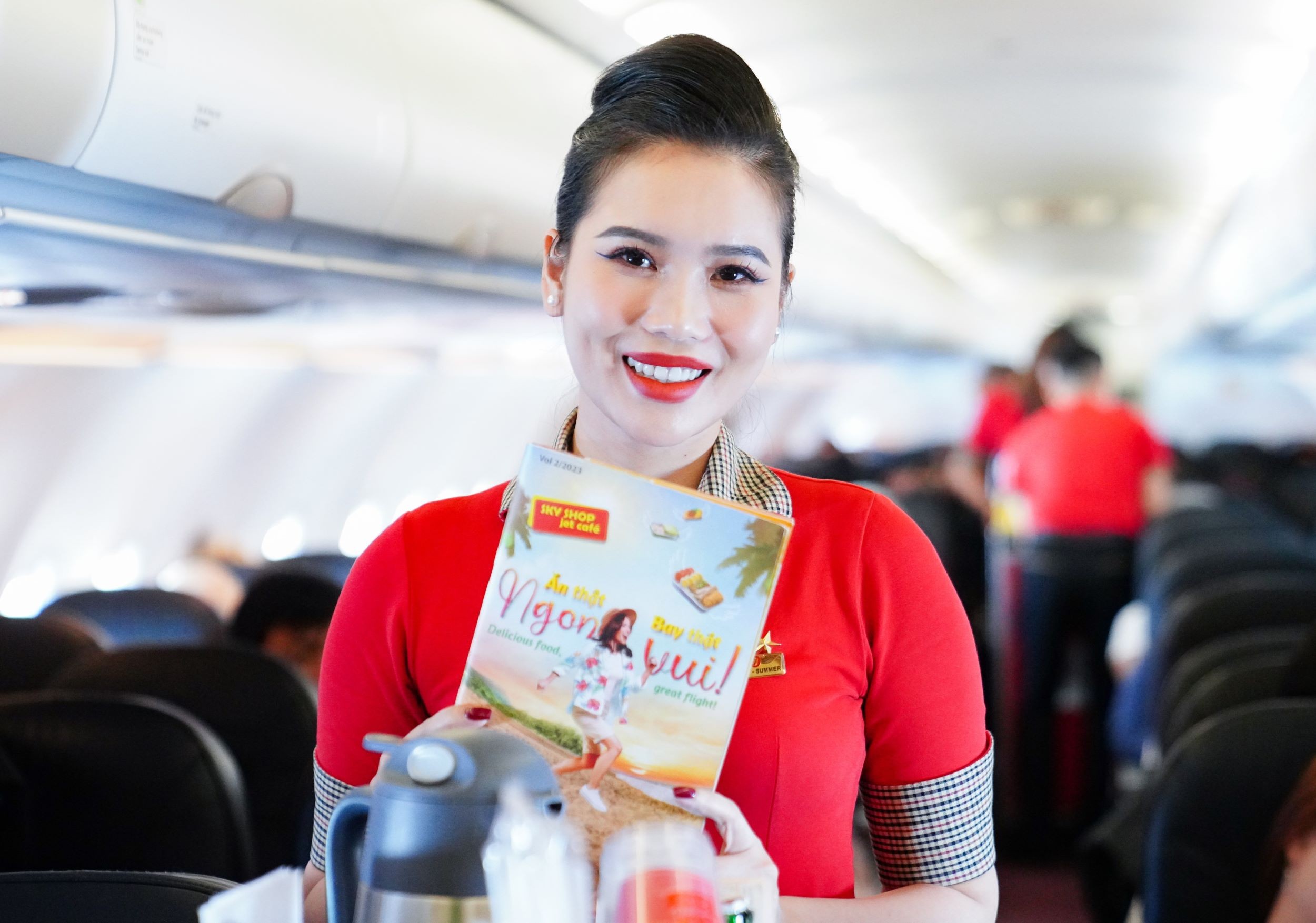 vj-cabin-crew-1709600863.jpg