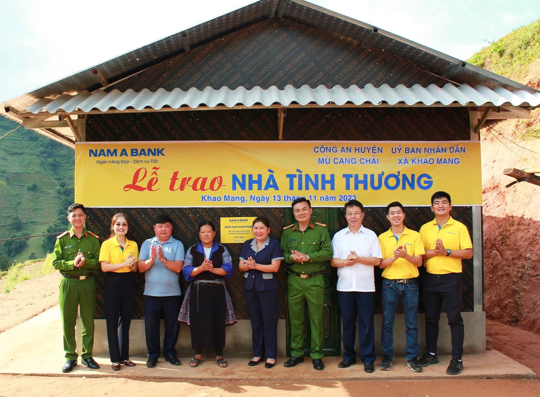 hinh-trao-nha-tinh-thuong-2-1726112020.jpg