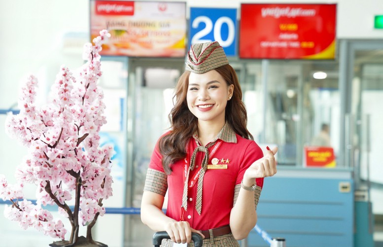 vietjet-cabin-crew-17265414006141925506953-1726543198.jpg