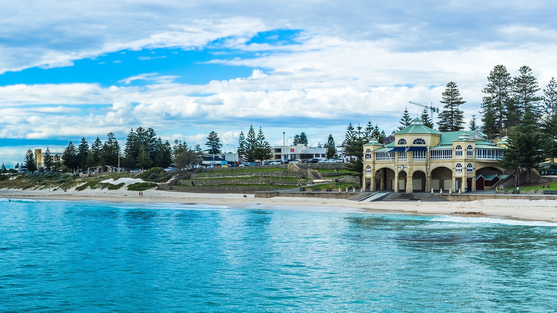 cottesloe-beach-1727498007.jpg