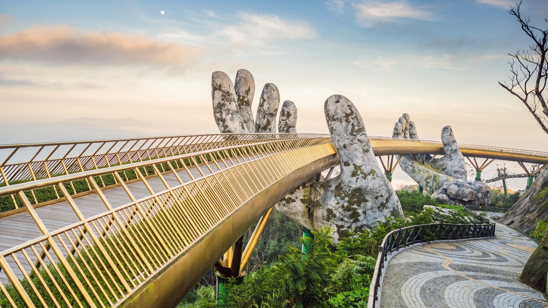 golden-bridge-1752319852.jpg
