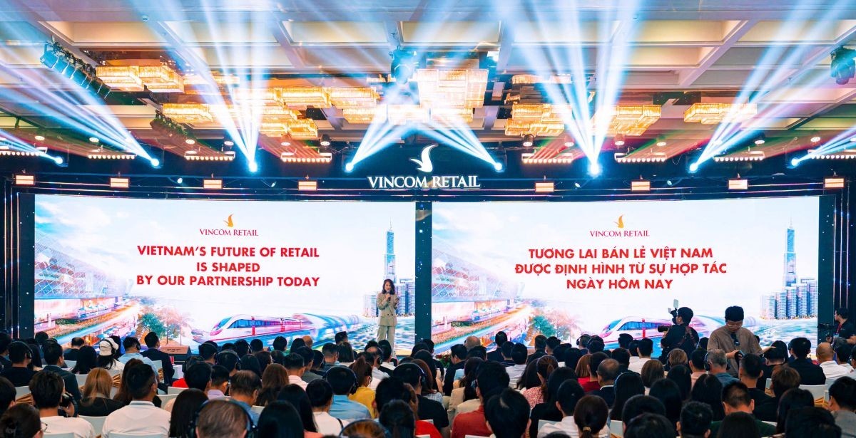 vincom-retail-cung-doi-tac-don-dau-xu-huong-dua-ban-le-viet-nam-buoc-vao-ky-nguyen-trai-nghiem-moi-20260321185218-1774095772.jpg