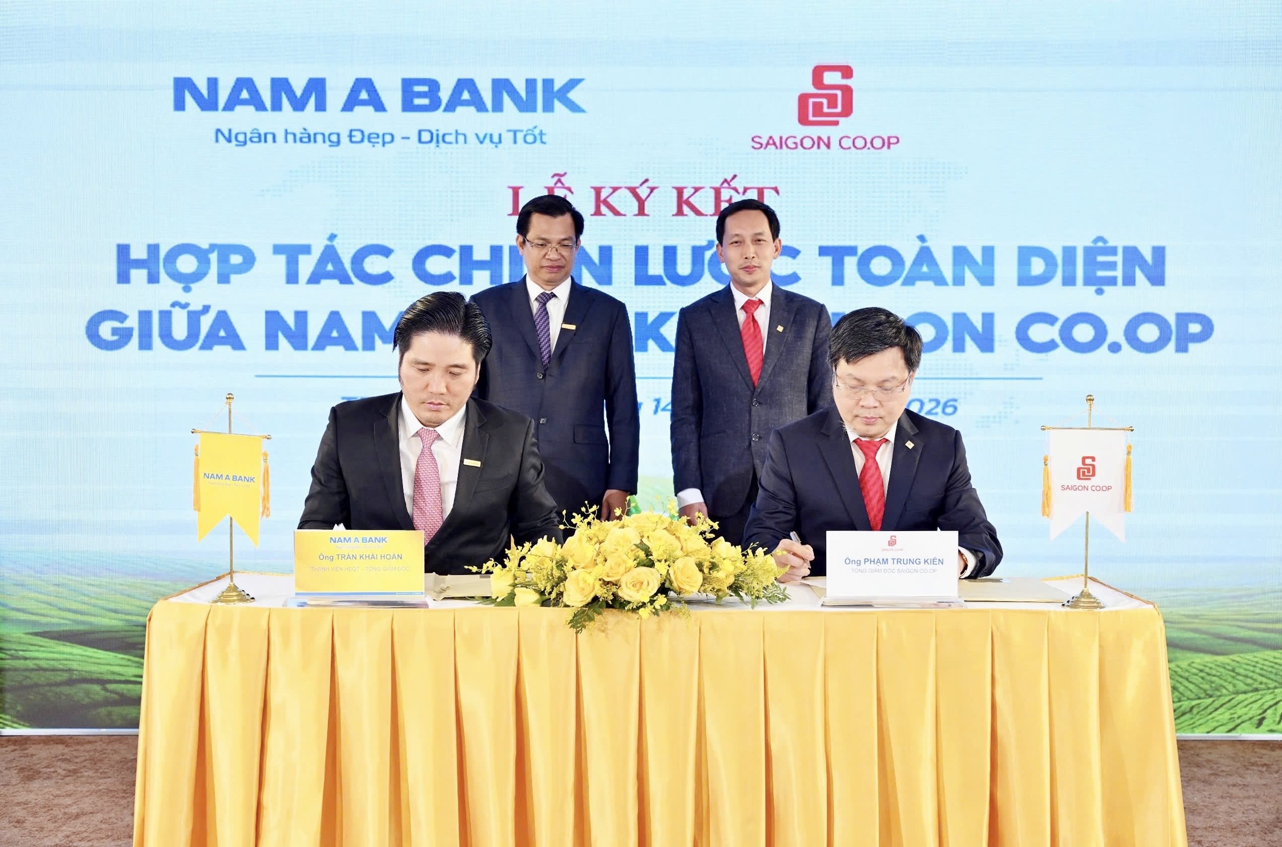 anh-1-nam-a-bank-va-saigon-coop-1778810208.jpg