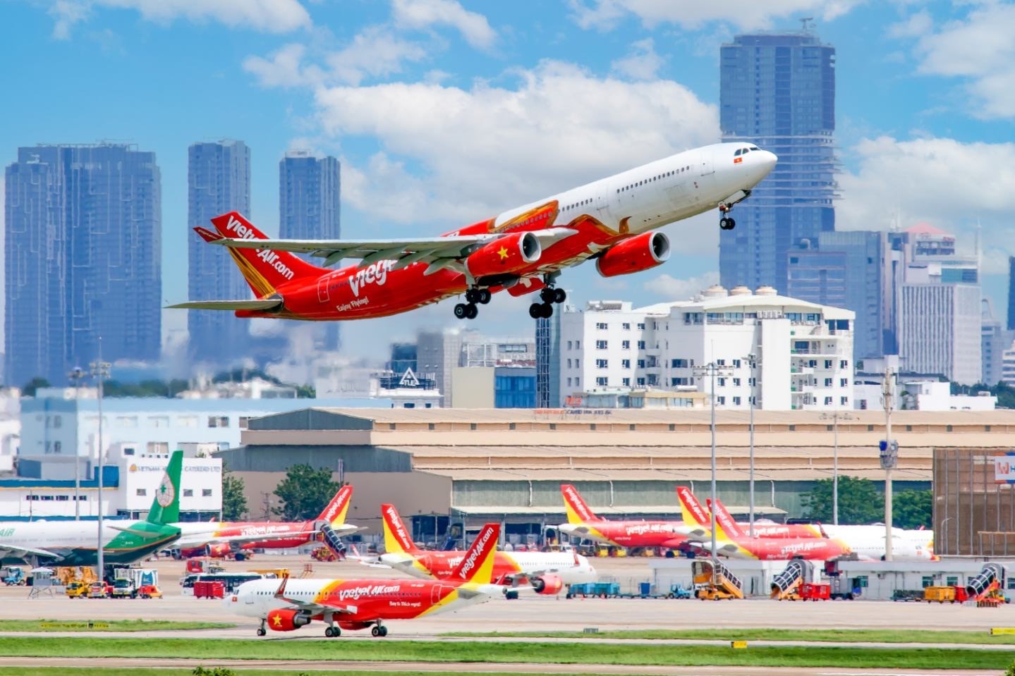 tau-bay-vietjet-2-1780276653.jpg