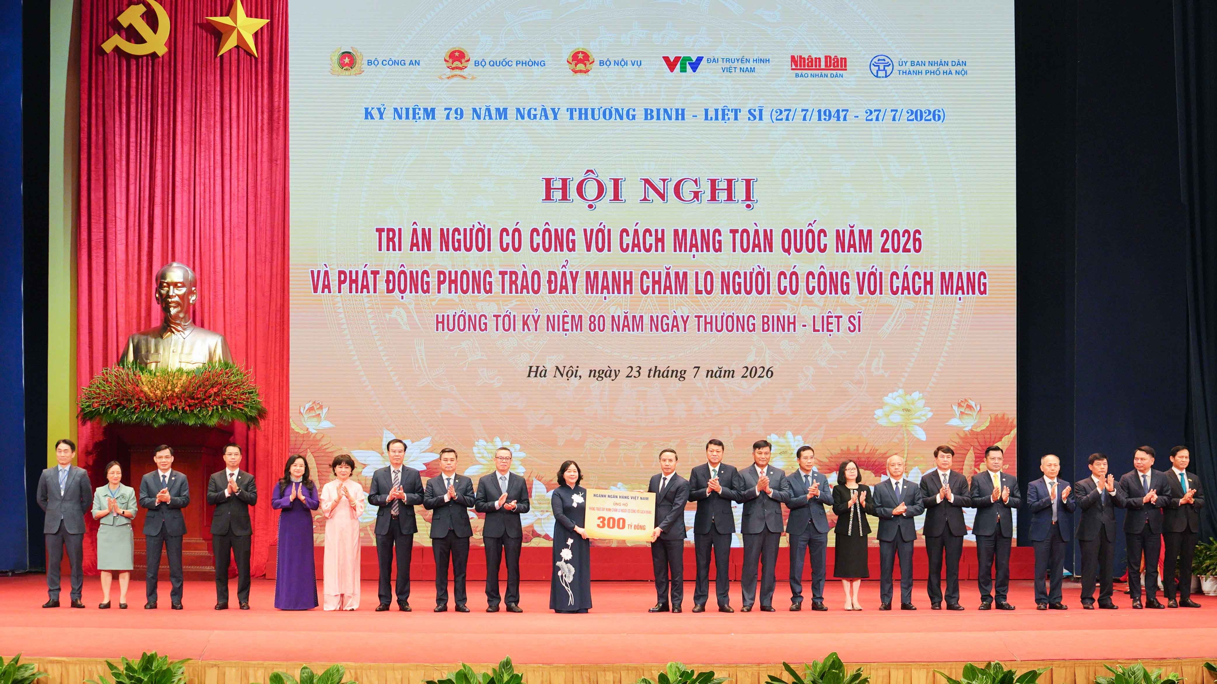 anh-1-lpbank-quy-den-on-dap-nghiax-1784861612.jpg