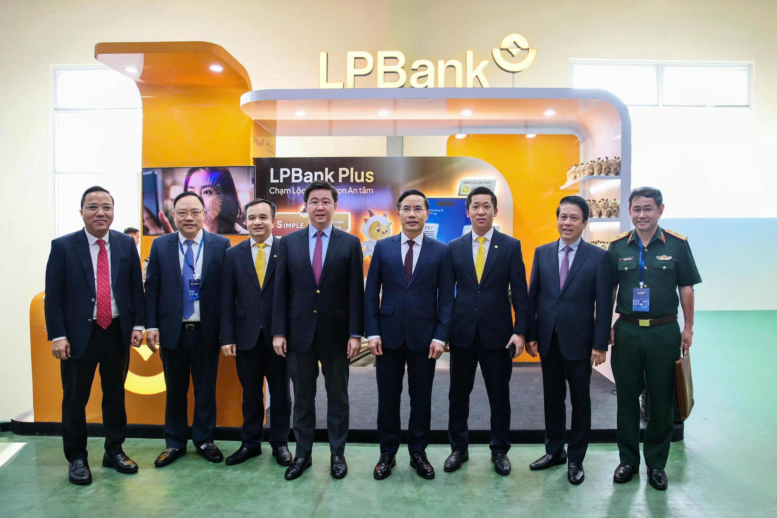 lpbank-cds-1-1787043166.jpg