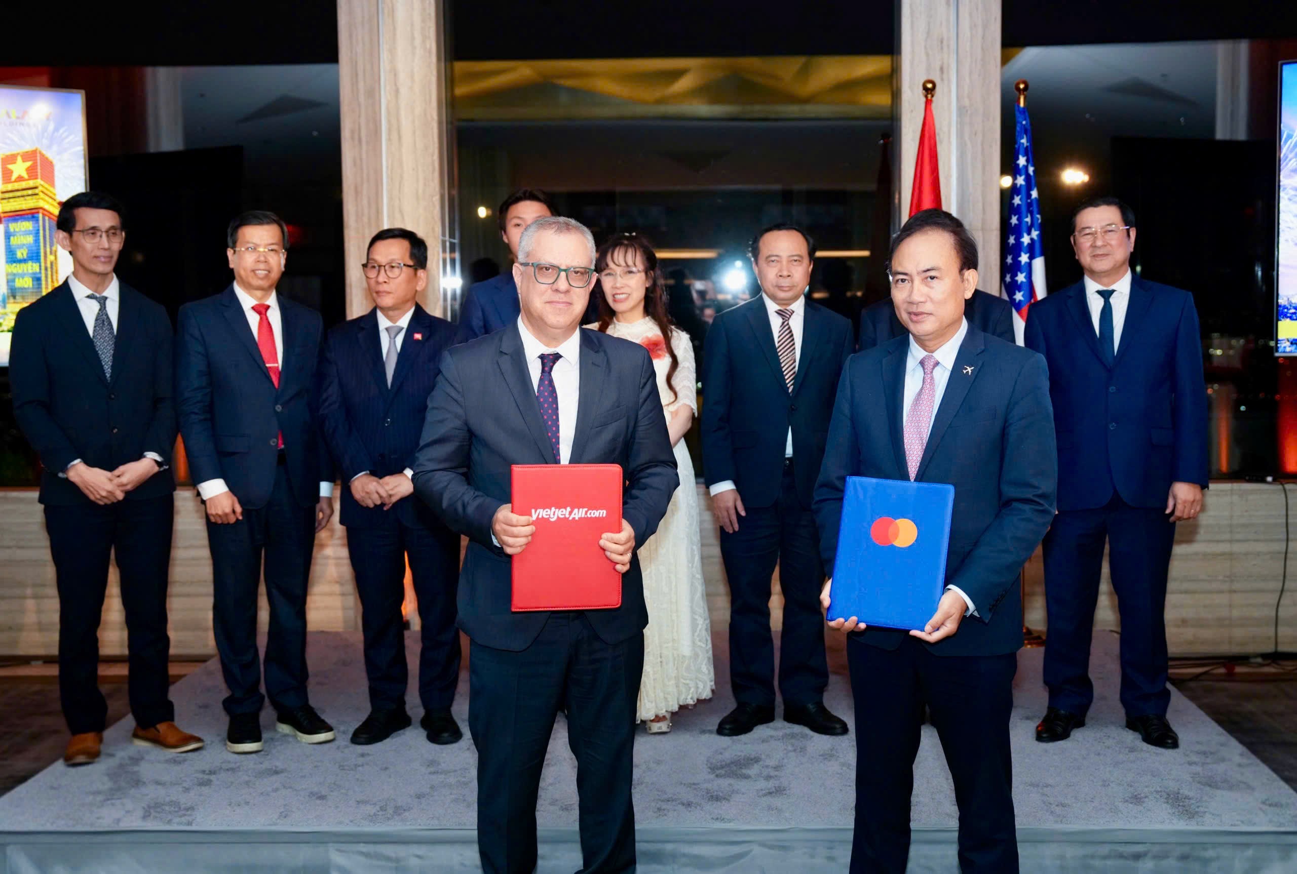 photo-4-vietjet-and-mastercard-1790231229.jpg