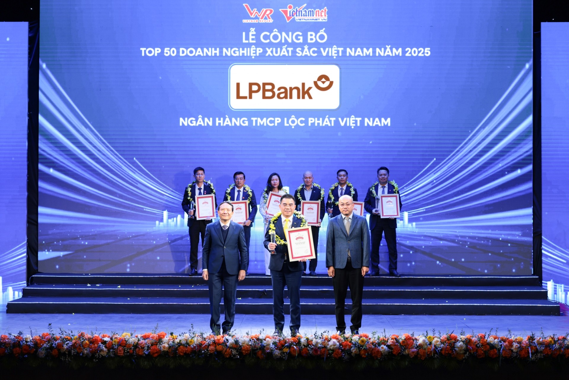 lpbank-top-50-anh-1-1790657936.jpg