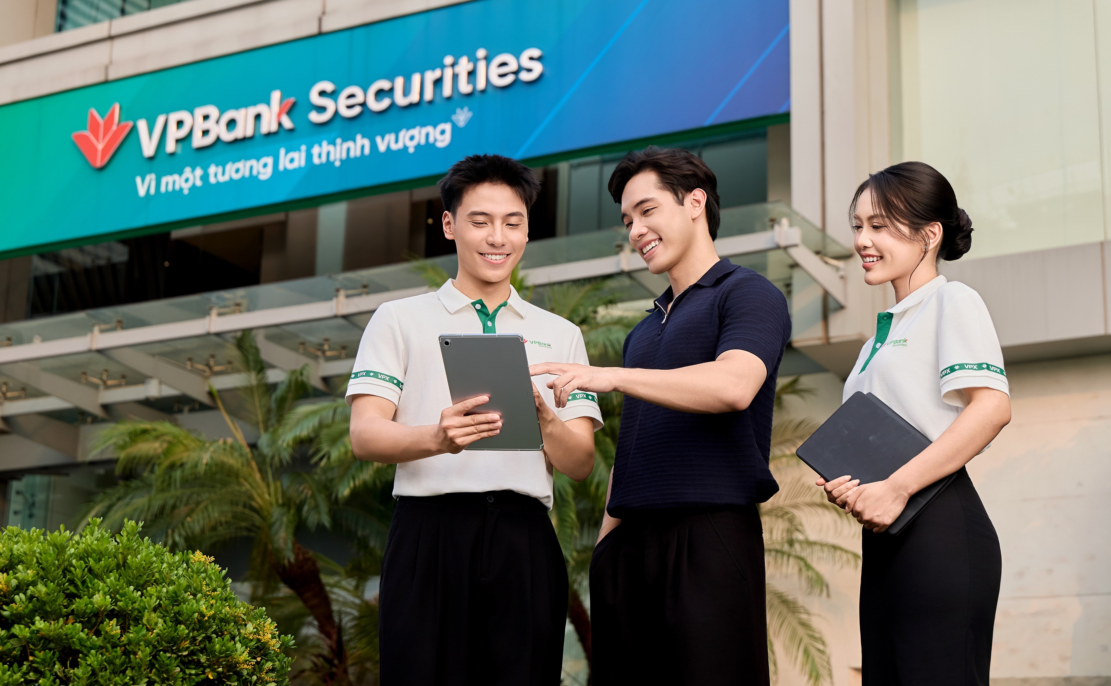 Hệ sinh thái VPBank củng cố triển vọng xếp hạng tín nhiệm của VPBankS