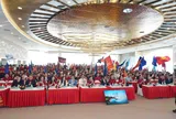 “Vịnh trong vịnh” đánh thức dòng tiền: Đảo Ngọc vừa ra mắt đã thành “tâm chấn” của miền Trung