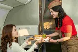Có hẹn với Châu Âu: Vietjet sải cánh đến Praha – “Thành phố vàng” quyến rũ chỉ với 5.940.000 VNĐ