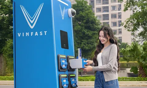 VinFast Feliz II hút khách nhờ ưu đãi chốt cọc sớm và lợi thế đổi pin miễn phí