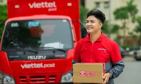 Nội bộ Viettel Post bất ngờ bán cổ phiếu: Tín hiệu lạ giữa lúc chuẩn bị tăng vốn