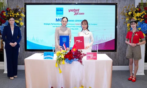 Madam Pang và Tiến sĩ Nguyễn Thị Phương Thảo đồng hành vì bóng đá  và tình hữu nghị Việt Nam – Thái Lan