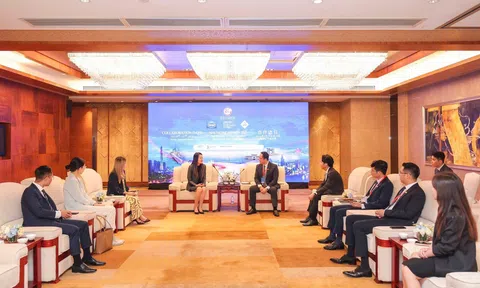 Nam A Bank kết nối, thúc đẩy, phát triển kinh tế trục Đông - Tây