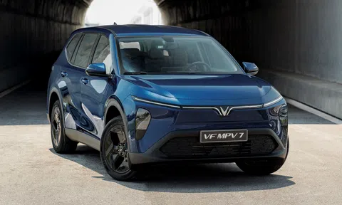 Di chuyển ngày nắng nóng, chủ xe VF MPV 7 tiết lộ những trải nghiệm đáng giá
