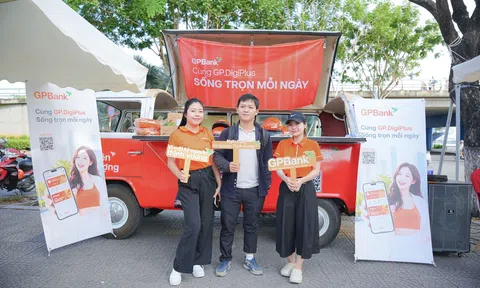 Khi ngân hàng chủ động xuống phố, tài chính số đến gần hơn với người dân