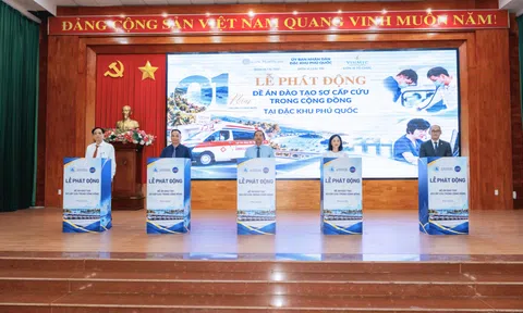 Vinmec trao kỹ năng cứu người, vun đắp “lá chắn an toàn” cho Phú Quốc