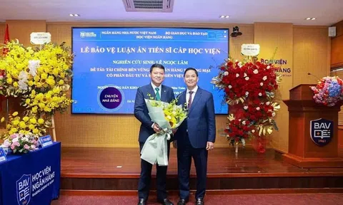 Chủ tịch BIDV Lê Ngọc Lâm bảo vệ thành công luận án tiến sĩ về tài chính bền vững
