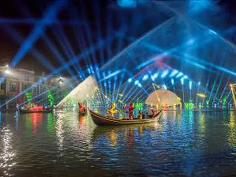 Sững sờ với “sự trỗi dậy” của sân khấu khổng lồ giấu dưới lòng “kênh Venice” tại Phú Quốc United Center