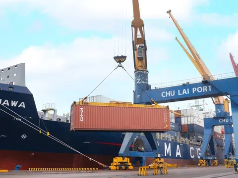 Sản lượng hàng hóa qua cảng Chu Lai tăng cao trong Quý I/2024