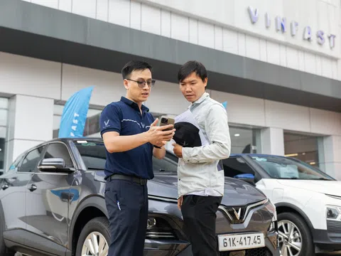 Trực tiếp trải nghiệm VinFast VF 6, khách hàng đánh giá: ‘Đây là xe hoàn hảo cho gia đình’