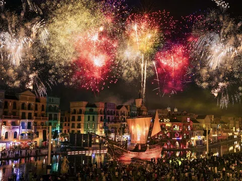 Điểm danh loạt trải nghiệm ăn chơi “cực cháy” tại 8WONDER Moon Festival