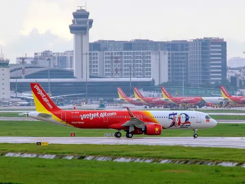 Đại tiệc ngày đôi 12/12: Ưu đãi hẫn dẫn, Vietjet thôi!