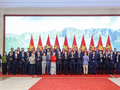 THACO tham gia nghiên cứu sản xuất toa tàu đường sắt tốc độ cao