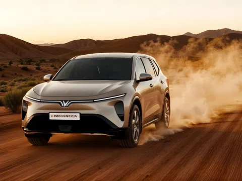 Hơn 600 người đặt mua VinFast Green mỗi giờ: Xe điện trở thành lựa chọn của mọi nhà