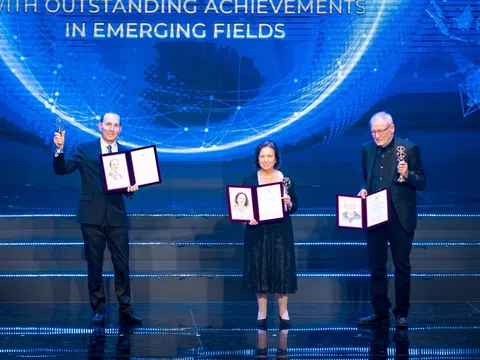 Chủ nhân Giải thưởng VinFuture được vinh danh ở Giải thưởng Breakthrough 2025