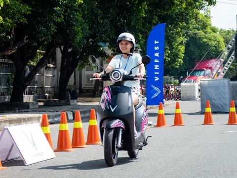 Chủ xe U80 chốt đổi xe xăng, lên đời xe máy điện VinFast ngay sau khi trải nghiệm