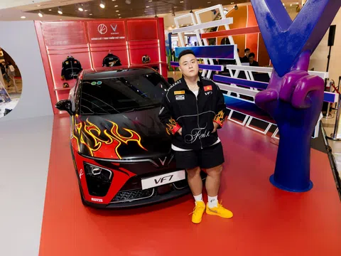 Chủ xe chọn VF 7 thay GLC 200 vì hơn hẳn về trang bị và vận hành