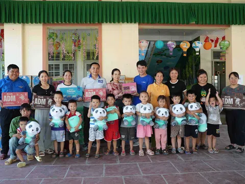 Vinamilk cùng cộng đồng viết tiếp hành trình sẻ chia