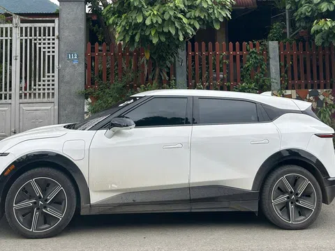 Người dùng Việt tổng kết về VF 7: “Đẹp, sức mạnh khủng khiếp và nhiều tiện ích đỉnh cao”