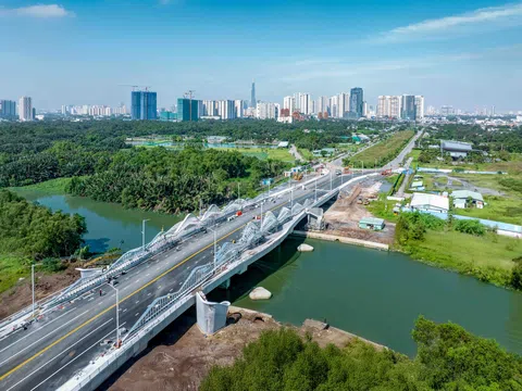 Đường liên phường Xuyên Tâm đô thị “tỷ đô” chuẩn bị thông xe – gỡ nút thắt ùn tắc cho nút giao lớn nhất TP.HCM