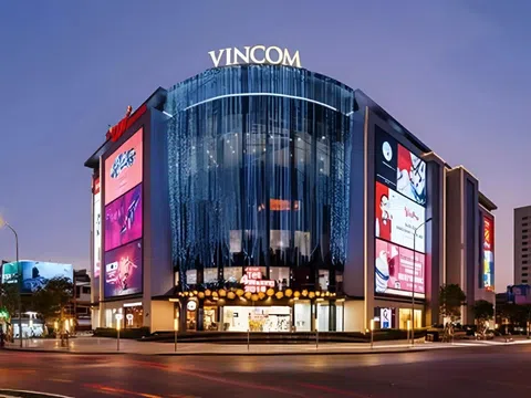 Vincom Retail báo lãi kỷ lục năm 2025: Lợi nhuận tăng 57%, cán mốc 90 TTTM toàn quốc