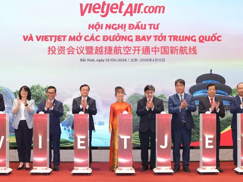 Vietjet và SPDB Financial Leasing ký kết thoả thuận tài trợ thuê mua 10 tàu bay Comac