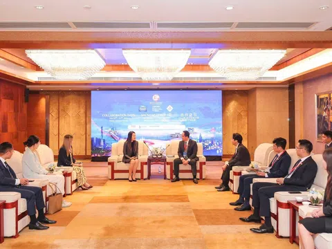 Nam A Bank kết nối, thúc đẩy, phát triển kinh tế trục Đông - Tây