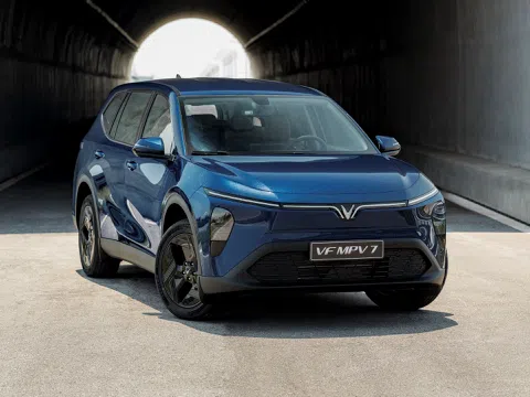 Di chuyển ngày nắng nóng, chủ xe VF MPV 7 tiết lộ những trải nghiệm đáng giá