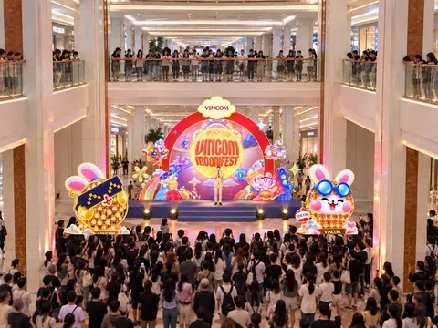 Từ rước đèn đến “rước may”: Vincom Moonifest biến mùa trăng thành cuộc vui đa trải nghiệm
