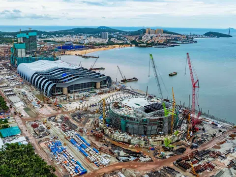 Phía sau cuộc chạy đua tiến độ chưa từng có trên đại công trường APEC Phú Quốc
