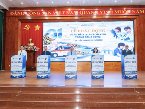 Vinmec trao kỹ năng cứu người, vun đắp “lá chắn an toàn” cho Phú Quốc