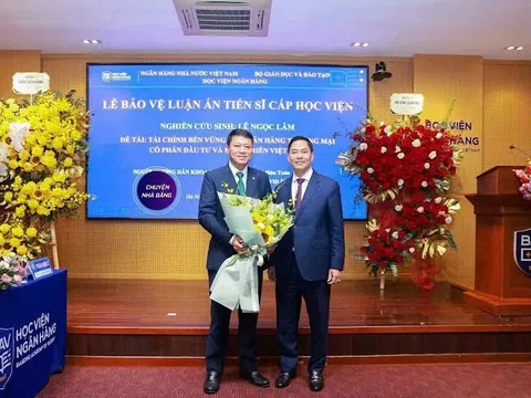 Chủ tịch BIDV Lê Ngọc Lâm bảo vệ thành công luận án tiến sĩ về tài chính bền vững