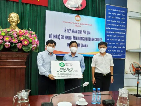 Van Phuc Group tiếp tục ủng hộ 2,2 tỷ đồng hỗ trợ các hoàn cảnh khó khăn do dịch bệnh Covid -19