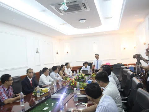 Câu lạc bộ Doanh nhân Quế Sơn tổ chức giải Tennis QNH - Cúp ASIA chung tay hướng về miền Trung